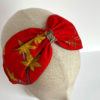 turbante hecho con tejido de algodón vintage