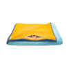 toalla de playa con bolsillo impermeable en el lateral para poder guardar objetos personales