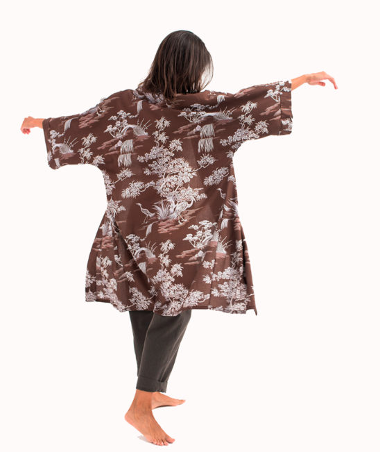 kimono marrón algodón cultivado en españa