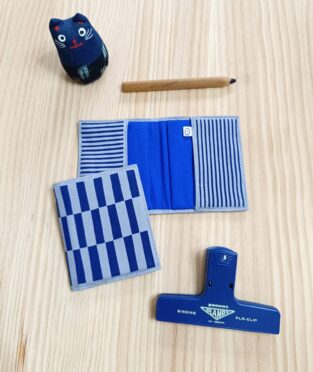 cartera de tela serigrafiada circus en azul